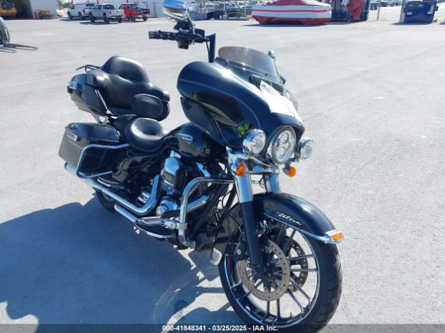 2015 HARLEY-DAVIDSON FLHTCU 1HD1FCM11FB687850