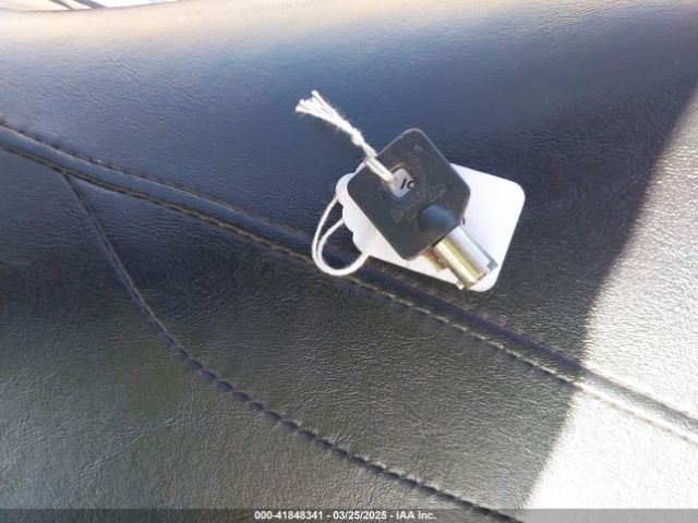 2015 HARLEY-DAVIDSON FLHTCU 1HD1FCM11FB687850 Photo 10