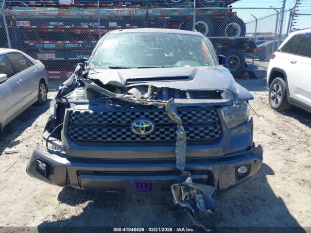5TFEY5F12KX244156 Toyota Tundra Sr5 5.7l V8