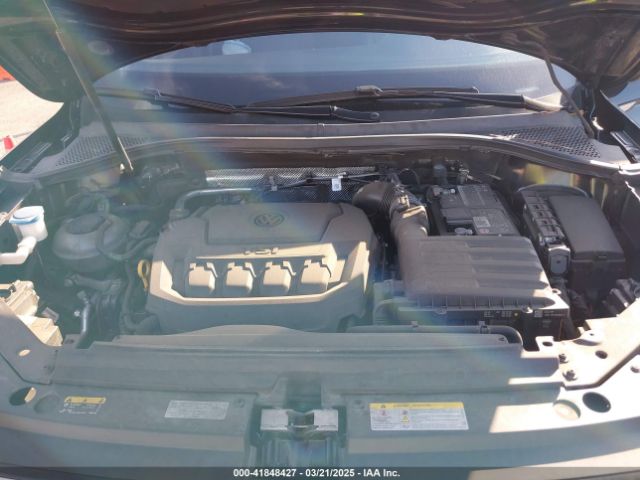 3VV3B7AX5NM042455 Volkswagen Tiguan 2.0t Se