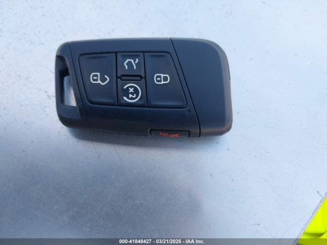 3VV3B7AX5NM042455 Volkswagen Tiguan 2.0t Se