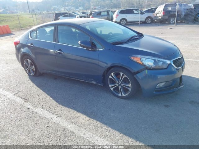 KNAFZ4A84G5489699 KIA FORTE EX
