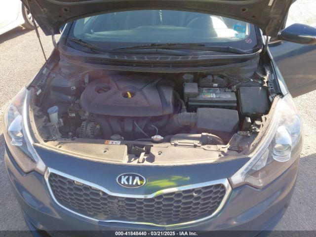 KNAFZ4A84G5489699 KIA FORTE EX
