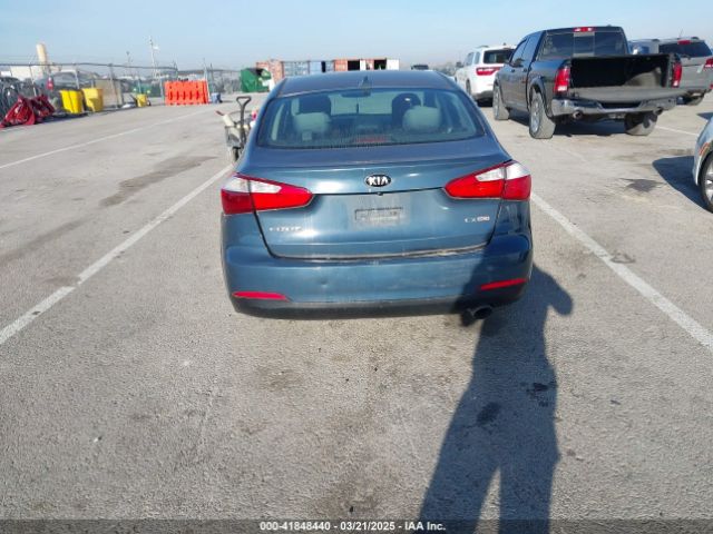 KNAFZ4A84G5489699 KIA FORTE EX