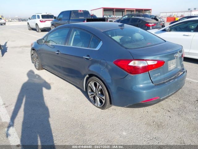 KNAFZ4A84G5489699 KIA FORTE EX