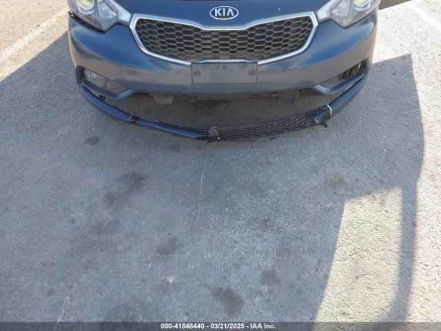 KNAFZ4A84G5489699 KIA FORTE EX