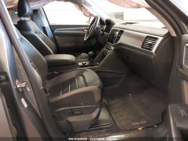2021 VOLKSWAGEN ATLAS 1V2TR2CA9MC589541 Photo 4