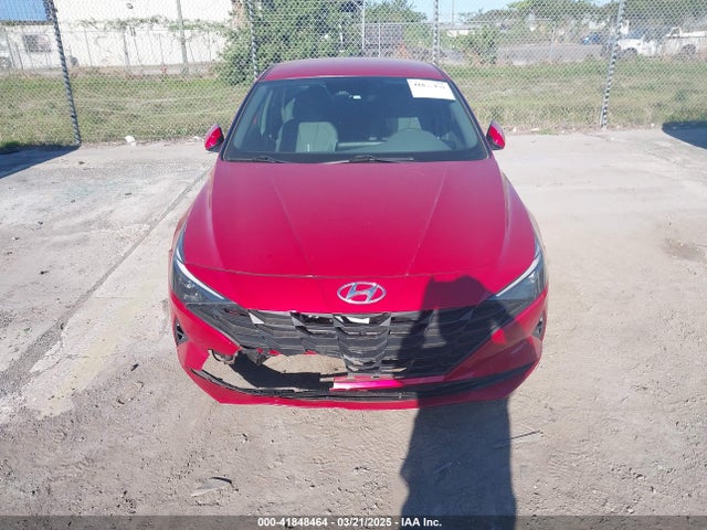 5NPLM4AG5MH046517 Hyundai ELANTRA SEL
