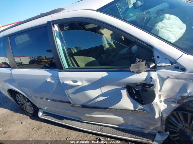 2C4RC1CG5FR728019 Chrysler Town & Country Touring-l