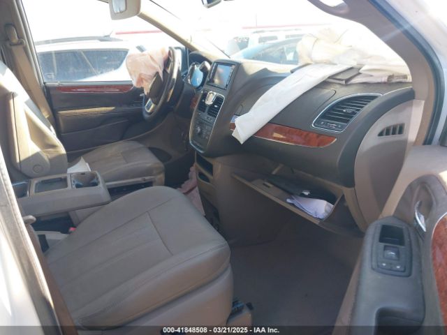 2015 CHRYSLER TOWN & COUNTRY 2C4RC1CG5FR728019 Photo 4