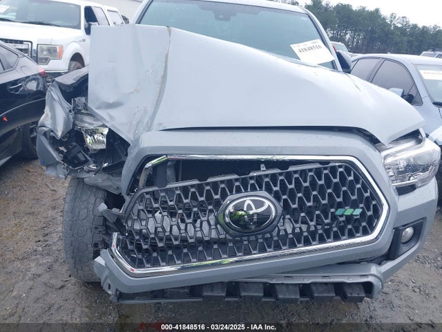 3TMCZ5AN4JM159127 Toyota Tacoma Trd Off Road