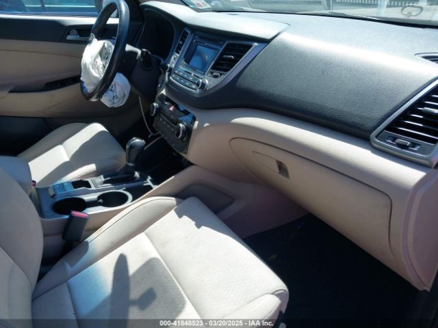KM8J33A24GU177923 Hyundai Tucson Sport