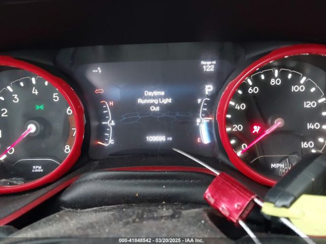 3C4NJDDB2JT441865 Jeep Compass Trailhawk 4x4