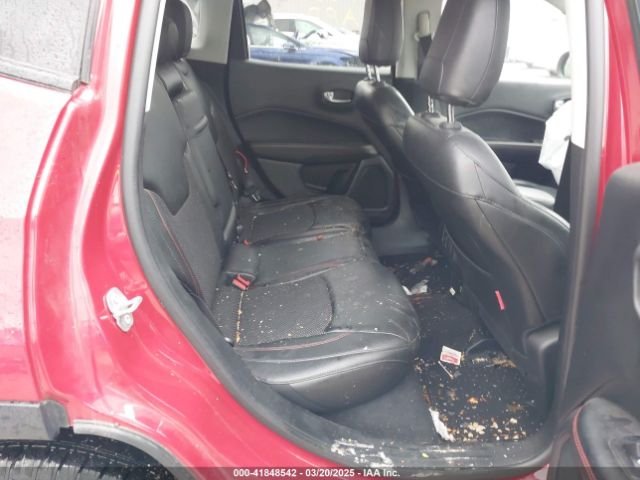 3C4NJDDB2JT441865 Jeep Compass Trailhawk 4x4