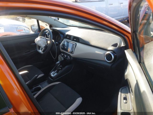 3N1CN8EV8ML925137 Nissan Versa Sv Xtronic Cvt