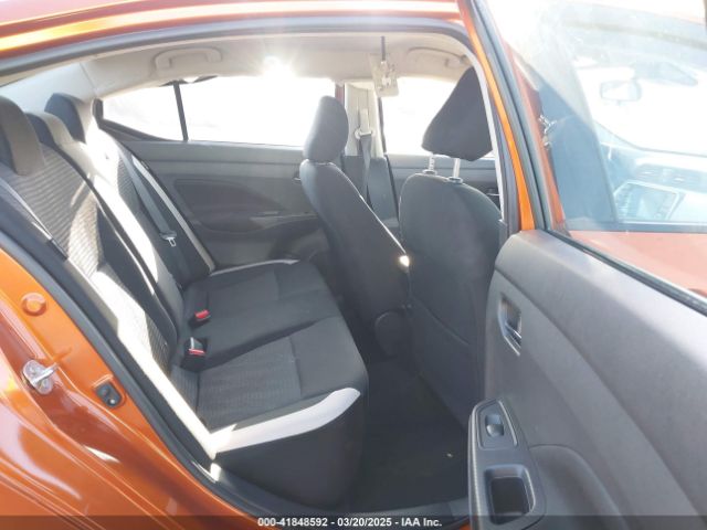 3N1CN8EV8ML925137 Nissan Versa Sv Xtronic Cvt