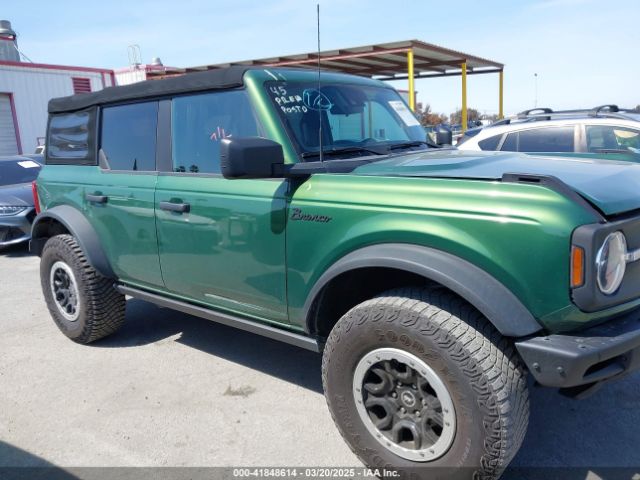 1FMDE5DH2NLB04197 Ford Bronco Black Diamond