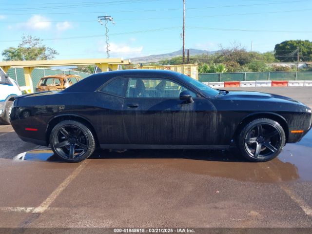 2C3CDZAG6GH101815 Dodge Challenger Sxt