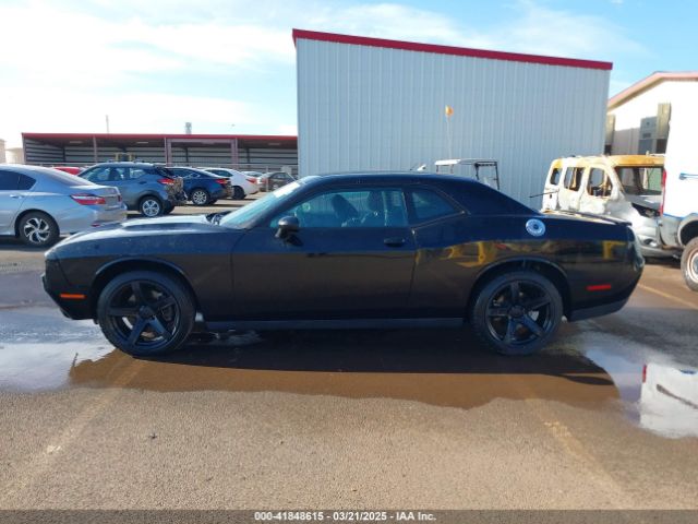2C3CDZAG6GH101815 Dodge Challenger Sxt