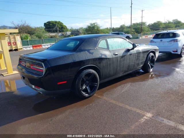 2C3CDZAG6GH101815 Dodge Challenger Sxt