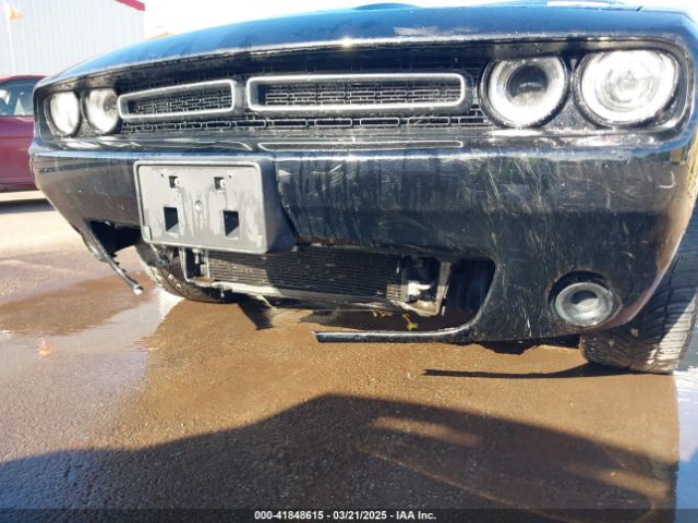 2C3CDZAG6GH101815 Dodge Challenger Sxt