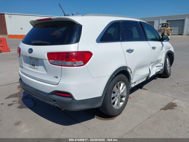 5XYPGDA50GG141084 KIA Sorento 3.3l Lx