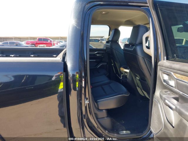 1C6RREDT7KN635423 RAM 1500 Laramie  4x2 6'4 Box