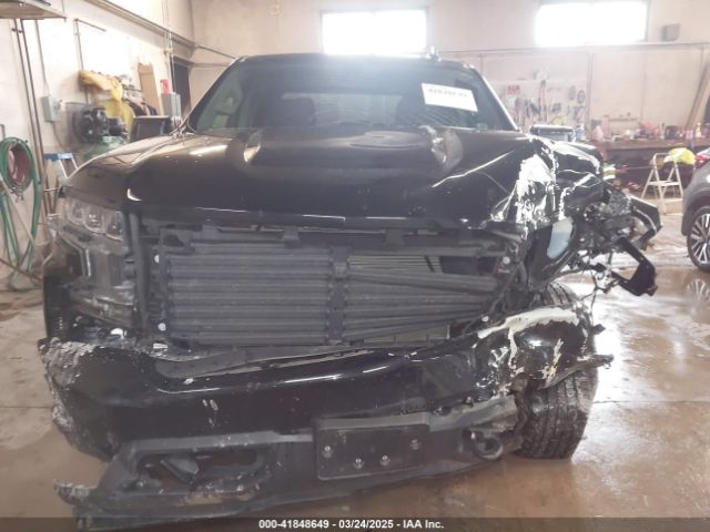 3GCUYEED9KG133843 Chevrolet Silverado 1500 Rst