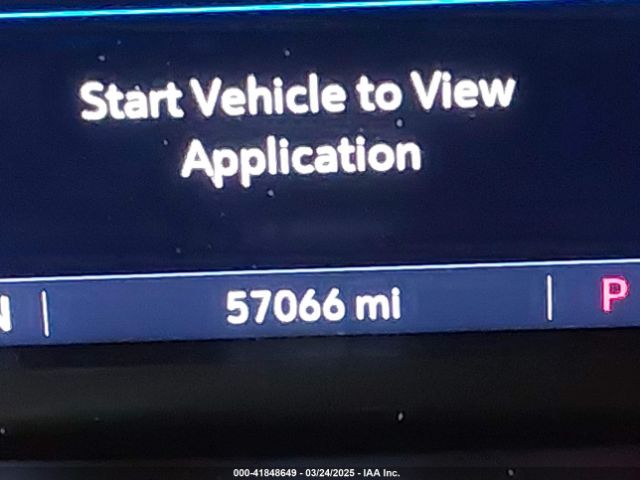 3GCUYEED9KG133843 Chevrolet Silverado 1500 Rst