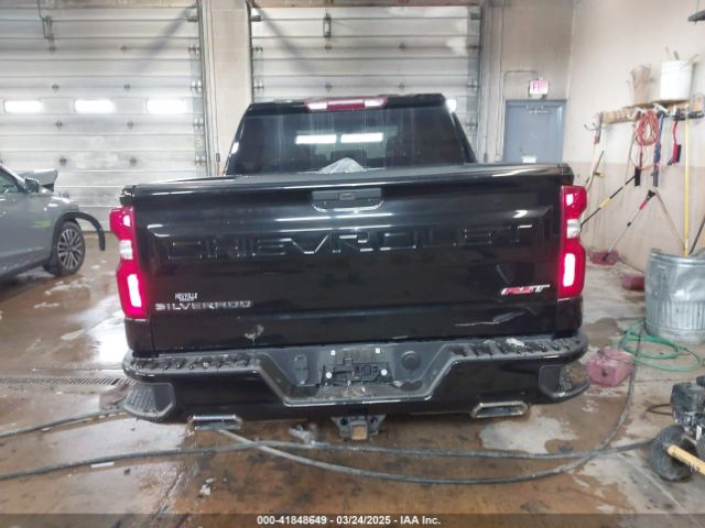 3GCUYEED9KG133843 Chevrolet Silverado 1500 Rst
