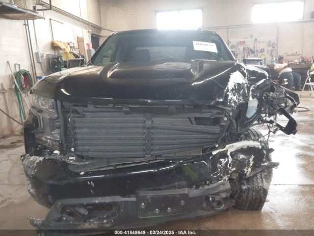 3GCUYEED9KG133843 Chevrolet Silverado 1500 Rst