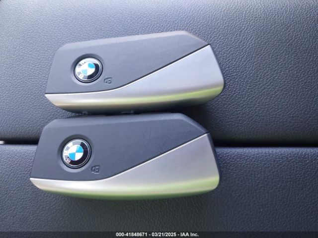 2024 BMW IX WB523CF04RCR56100 Photo 10