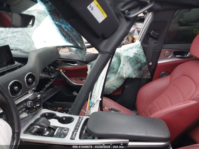 2023 KIA STINGER KNAE55LC7P6127908 Photo 4