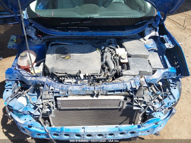 1FMCU9GDXJUA92416 Ford ESCAPE SE