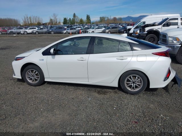 JTDKARFP3J3101726 Toyota Prius Prime Plus