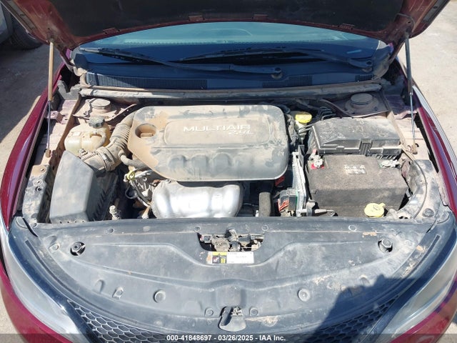 Chrysler 200 S 2015 1C3CCCBB2FN727144 Image 10