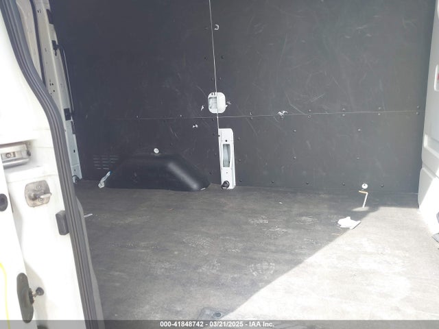 1FTBW9CK7NKA13073 Ford E-transit-350