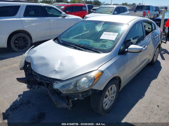 KNAFK4A6XG5539136 KIA FORTE LX