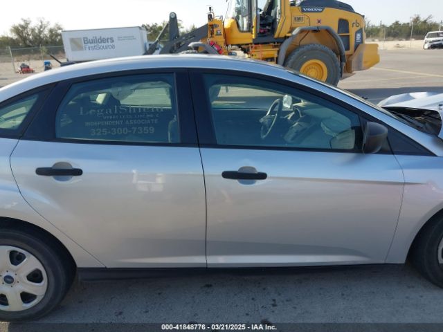 1FADP3E27HL229803 Ford FOCUS S
