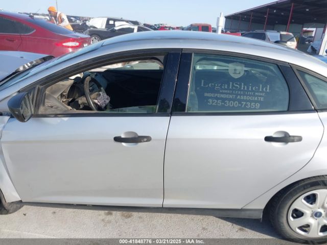 1FADP3E27HL229803 Ford FOCUS S