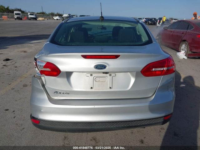 1FADP3E27HL229803 Ford FOCUS S