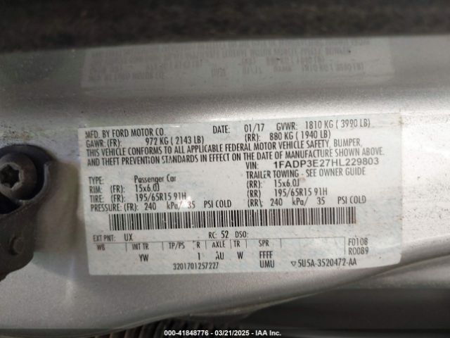 1FADP3E27HL229803 Ford FOCUS S