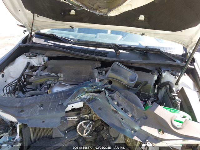 4T1BF1FK9GU173682 Toyota CAMRY SE