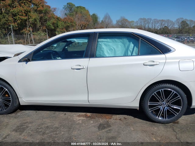 4T1BF1FK9GU173682 Toyota CAMRY SE
