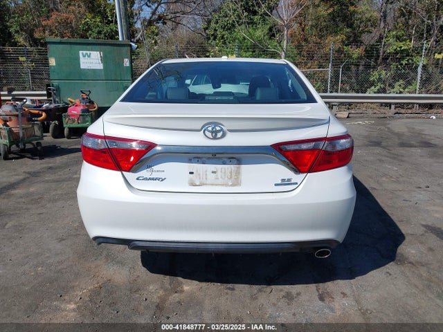 4T1BF1FK9GU173682 Toyota CAMRY SE