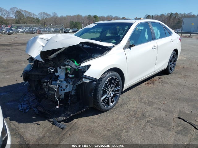 4T1BF1FK9GU173682 Toyota CAMRY SE