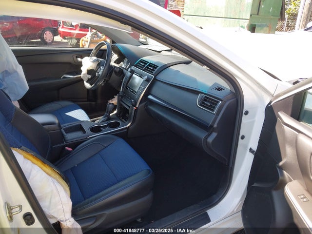 4T1BF1FK9GU173682 Toyota CAMRY SE