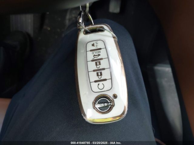 5N1DR3DK0PC207125 Nissan Pathfinder Platinum 4wd