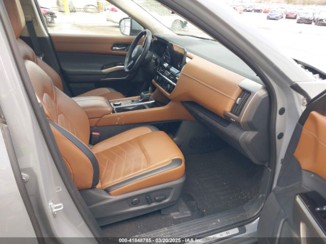 5N1DR3DK0PC207125 Nissan Pathfinder Platinum 4wd