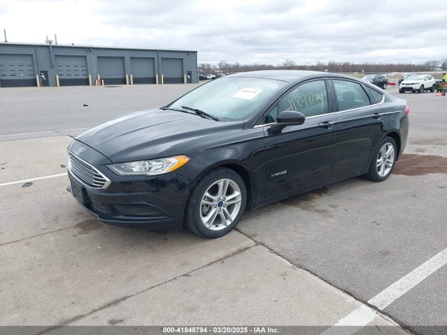 Ford Fusion Hybrid S 2018 3FA6P0UU8JR100423 Image 2